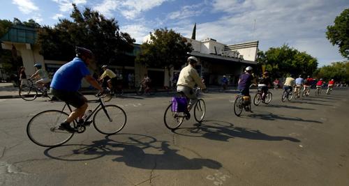 В США поставили мировой велосипедный рекорд