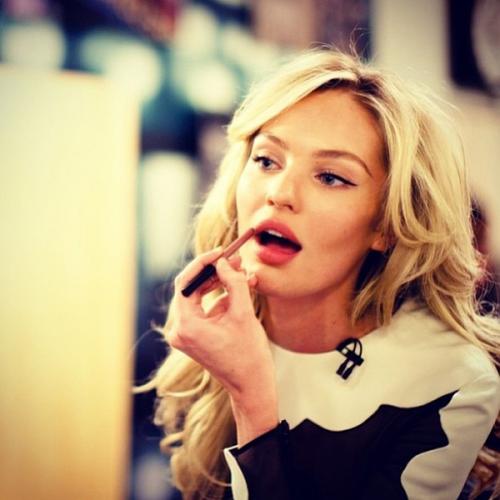 Топ-10 самых популярных моделей в Instagram