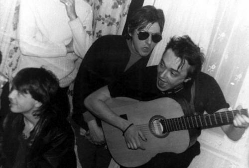 Уникальные архивные фото из жизни звезд российского рока