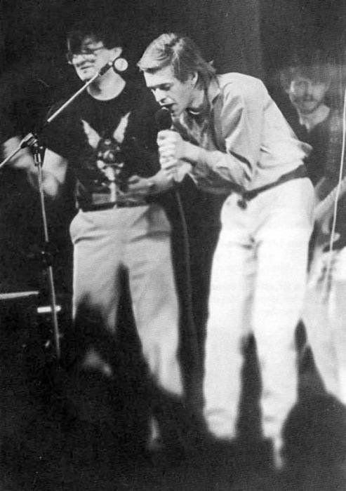Уникальные архивные фото из жизни звезд российского рока