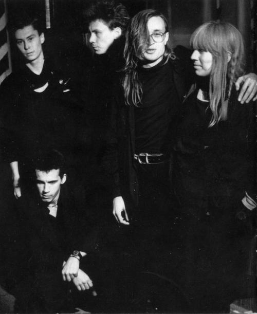 Уникальные архивные фото из жизни звезд российского рока