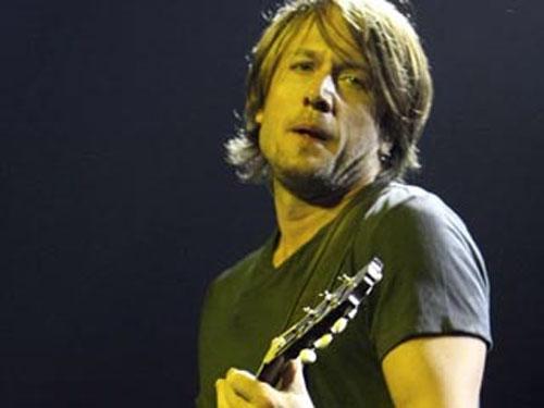 Беременная Николь Кидман заснула на концерте мужа