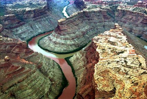 10 самых эффектных слияний рек