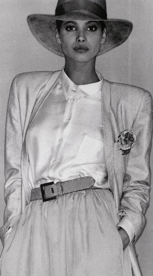 Редкие фотографии всемирно известных звезд. Часть 26