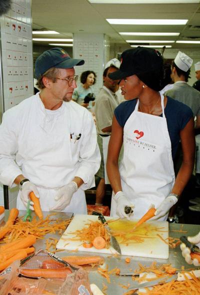 Редкие фотографии всемирно известных звезд. Часть 26