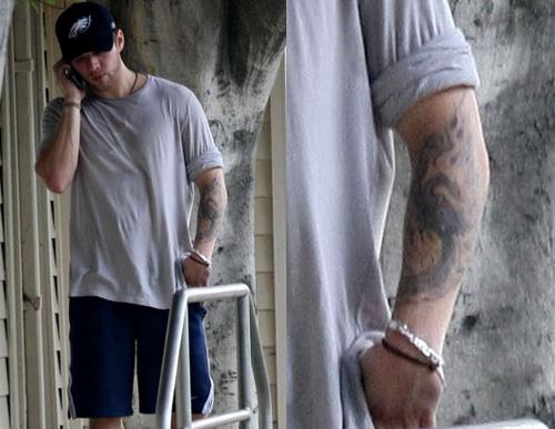 Новые и старые татуировки звёзд