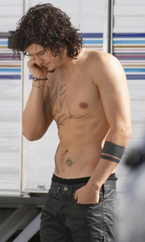 Новые и старые татуировки звёзд