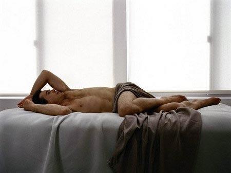 Плачущие мужчины-кинозвезды