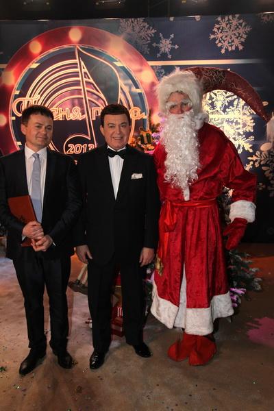 Героем хита Натали "О боже, какой мужчина!" на записи "Песни года 2013" стал Дед Мороз