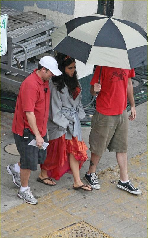 Сальма Хайек отпустила бороду