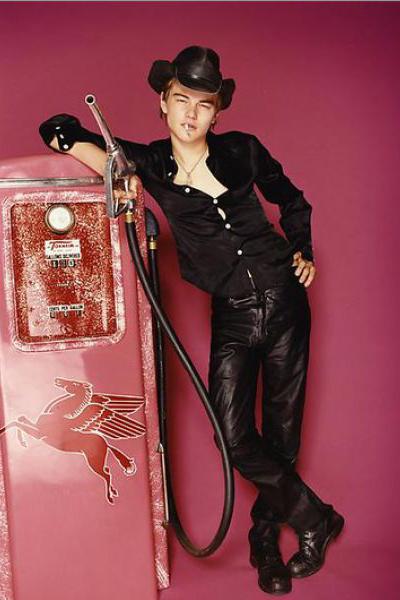 Редкие снимки знаменитостей прошлого и настоящего. Ч.10