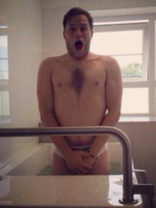 Звезды, которые выкладывают странные селфи из ванной и туалета