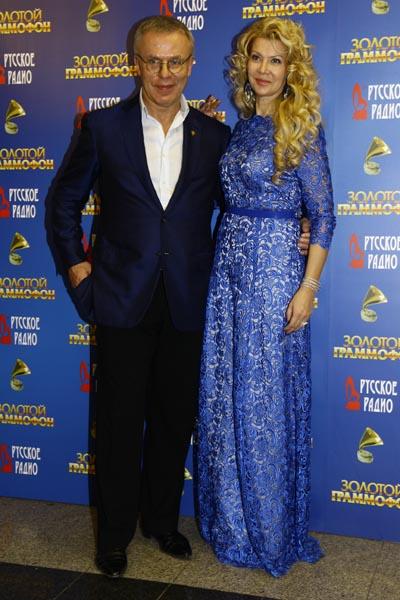 Киркоров привел на «Золотой граммофон» мать своих детей