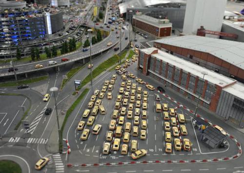 Крупнейшая в мире модель аэропорта