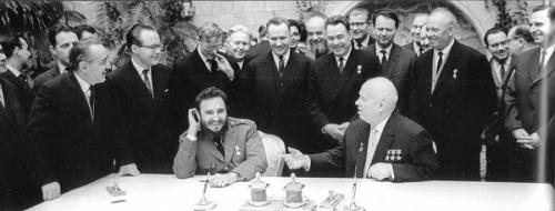Редкие фото самых неожиданных встреч советских вождей