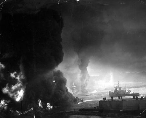 24 душераздирающие фотографии нападения на Перл Харбор