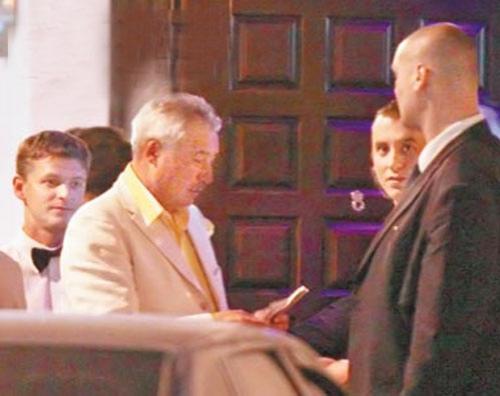 На день рождения Алсу вызвали милицию