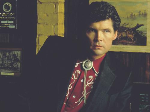 «Твин Пикс»: актеры культового сериала тогда и сейчас