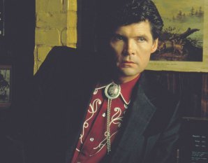 «Твин Пикс»: актеры культового сериала тогда и сейчас