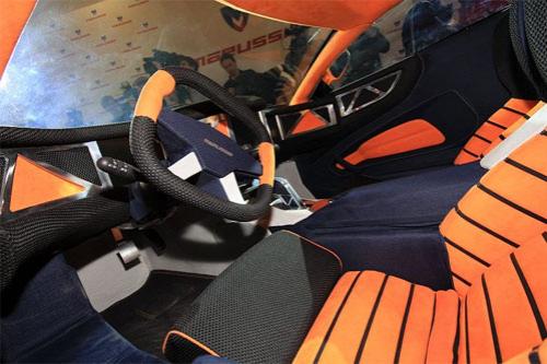 В гараже Совнаркома представили русскую Ferrari