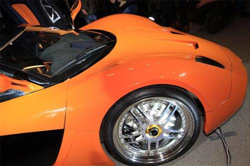 В гараже Совнаркома представили русскую Ferrari