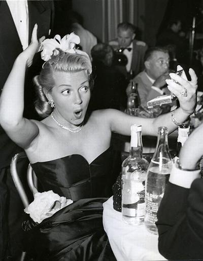 Редкие фотографии всемирно известных звезд. Ч.6