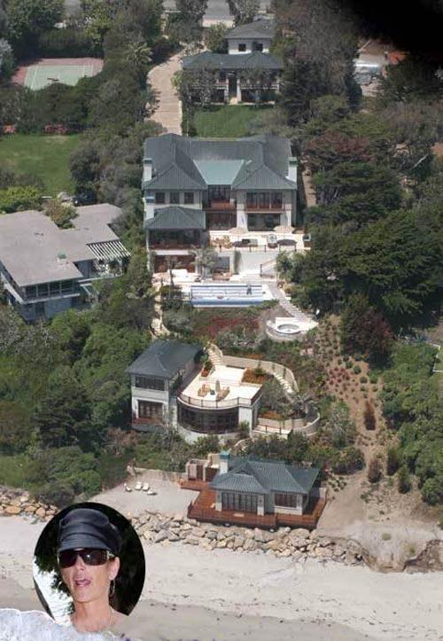 В Малибу горели звёздные особняки…