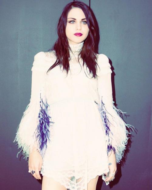 Что творится в Instagram подросших дочерей Дэппа, Кроуфорд, Сталлоне и других звезд