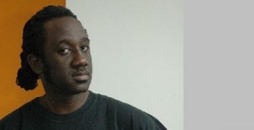 Актеры, спрятанные под масками знаменитых персонажей