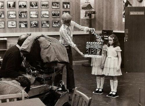 20 редких фотографий с места съемок любимых фильмов