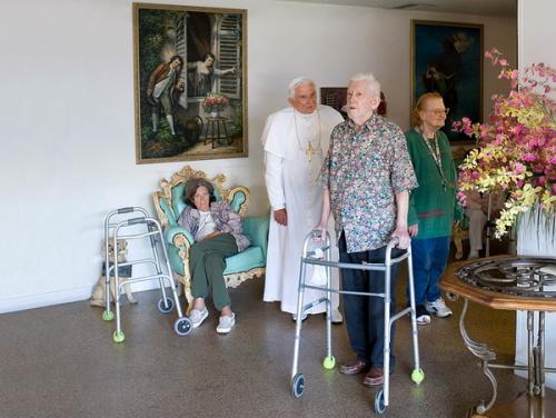 Двойники чудят за знаменитостей