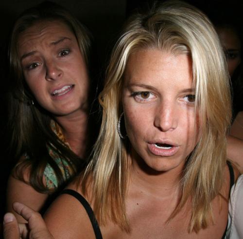 Джессика Симпсон напилась в обществе парикмахера