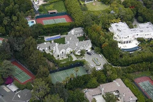 Обитель Тома Круза распахнула врата