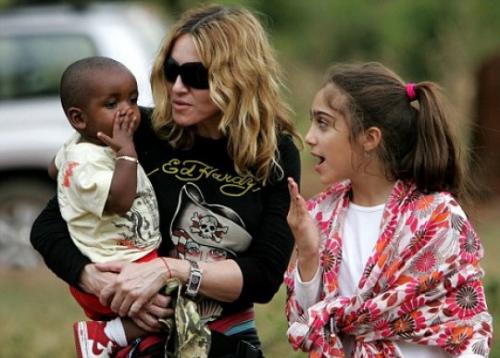 Личные помощники звезд рассказали о причудах хозяев