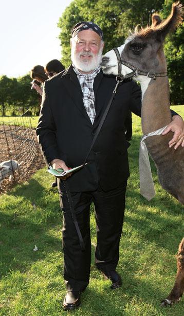 Vanity Fair выбрал самых красиво одевающихся знаменитостей