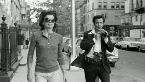 Папарацци против Онассис: как фотограф пять лет преследовал вдову Кеннеди