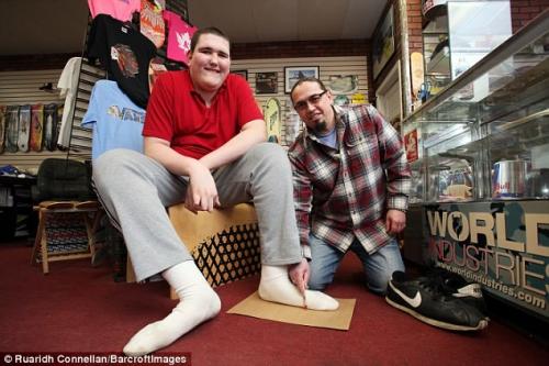 Парень 19-ти лет, который перестает расти