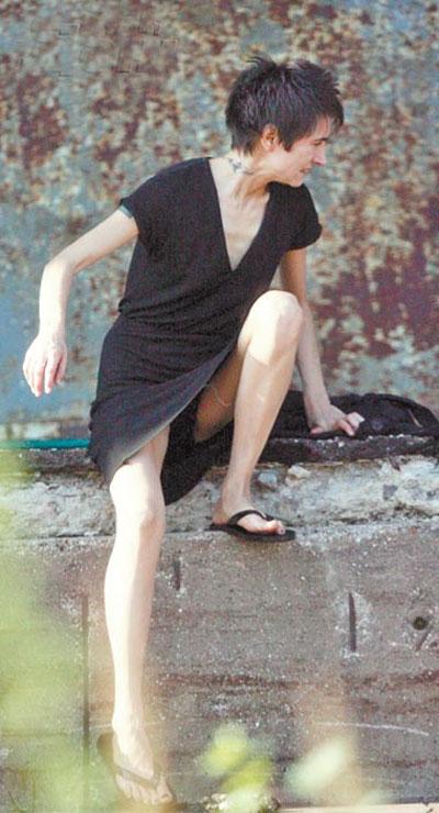 Земфира шокировала неестественной худобой