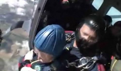 98-летний британец прыгнул с парашютом с высоты 3 000 метров