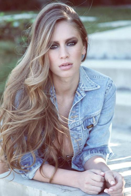 Самые красивые дочки звездных родителей