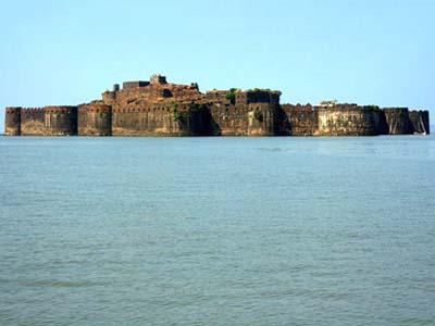Топ-10 самых впечатляющих морских фортов мира