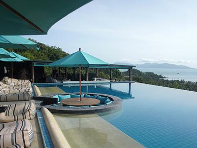 Топ-10 лучших баров, в которые можно заплыть