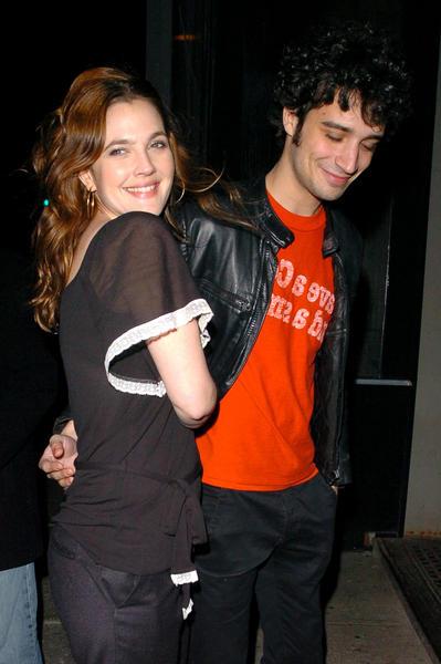 Знаменитые красавцы и красавицы, которым не везет в любви