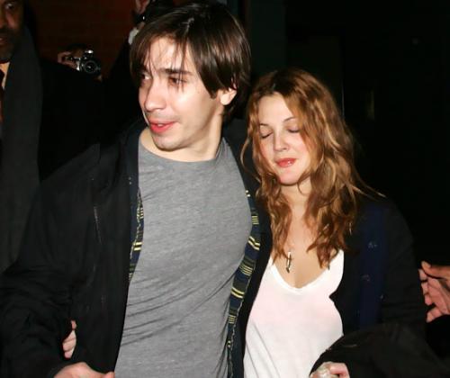 Знаменитые красавцы и красавицы, которым не везет в любви