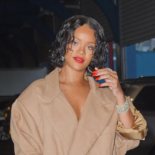 Знаменитые красавцы и красавицы, которым не везет в любви