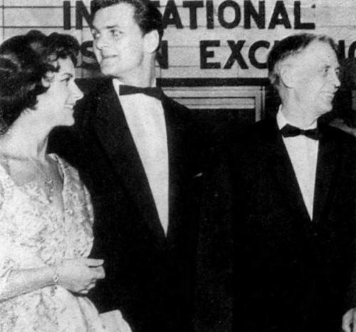 Редкие фото советских знаменитостей в заграничных поездках