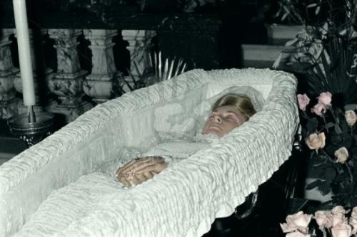 Знаменитые артисты, погибшие в автокатастрофе