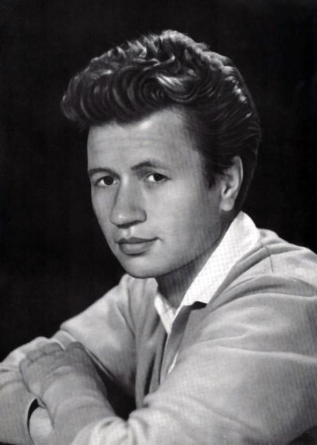 Знаменитые артисты, погибшие в автокатастрофе