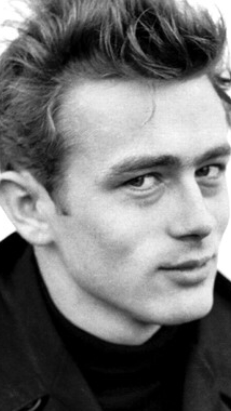 Знаменитые артисты, погибшие в автокатастрофе