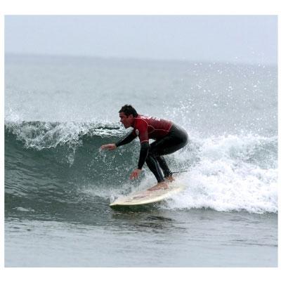 На гребне волны: звёзды-серфингисты